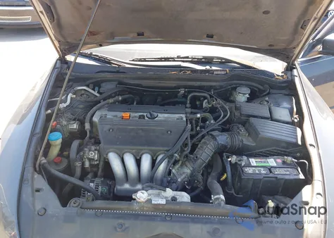 2004 Honda Accord 2.4 Lx из США, поврежденный, VIN 1HGCM56304A092731